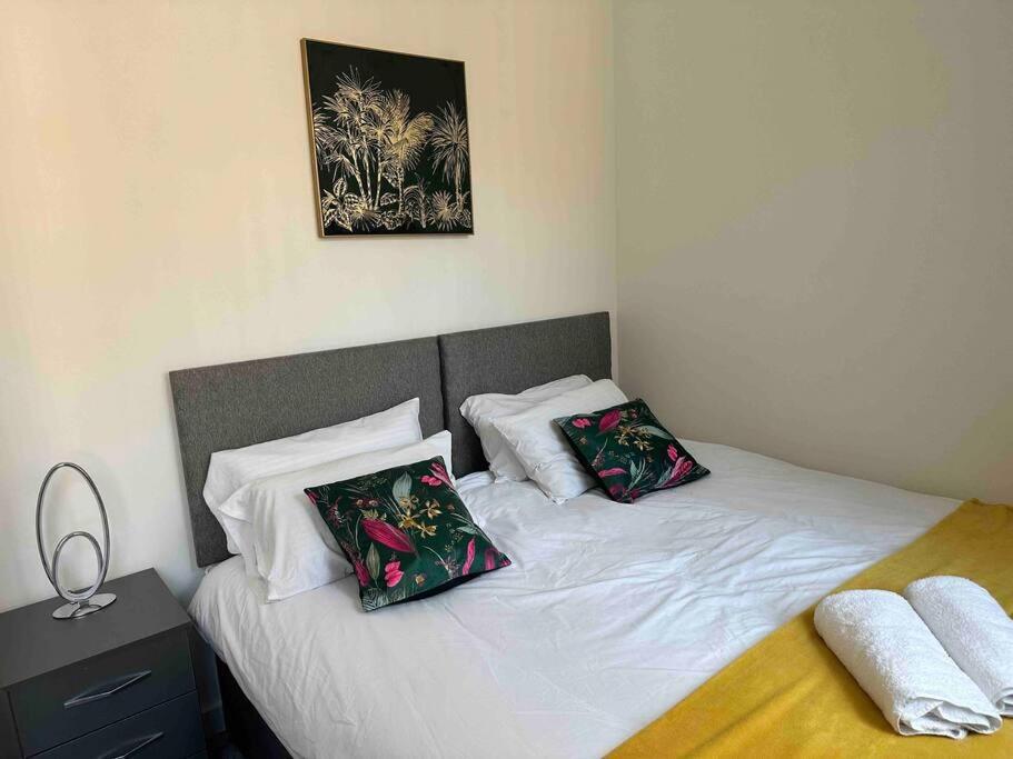 Spacious And Elegant Apartment Birmingham Extérieur photo