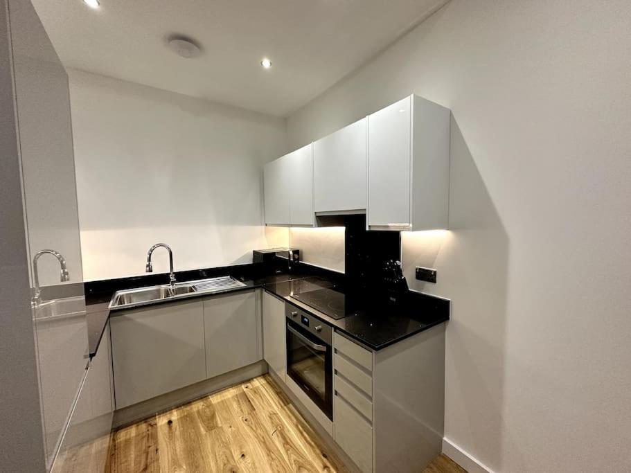 Spacious And Elegant Apartment Birmingham Extérieur photo