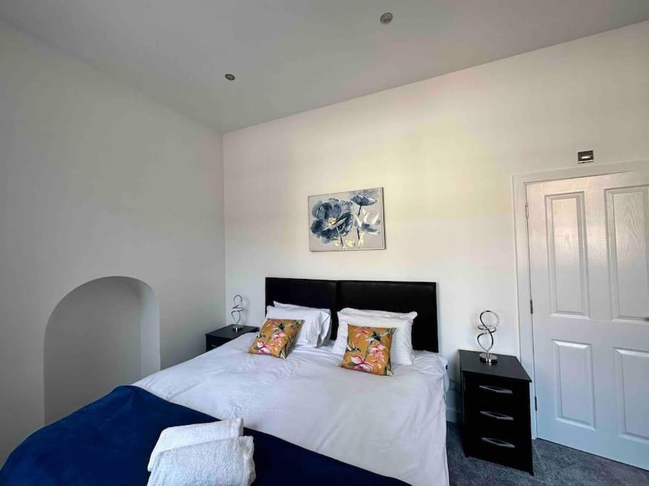 Spacious And Elegant Apartment Birmingham Extérieur photo